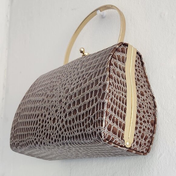 Croc embossed light brown/gold frame snap closure bag - Picture 1 of 11